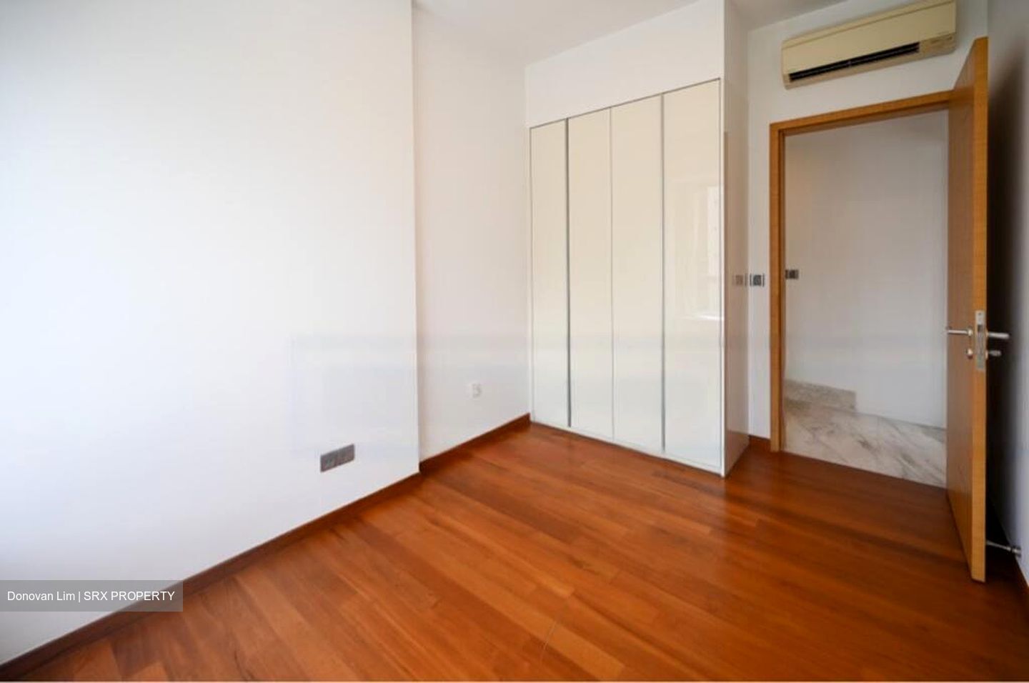 Suites @ Cairnhill (D9), Apartment #462564391